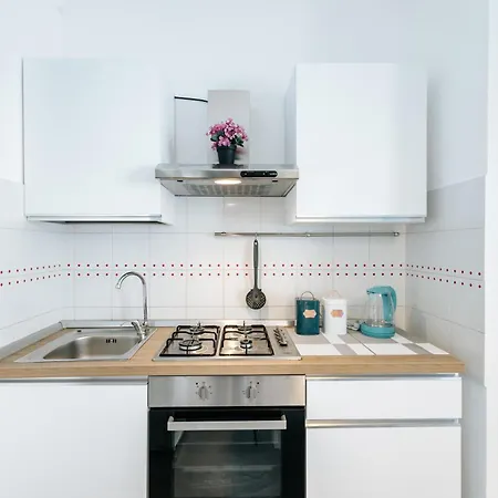 Apartment Goodstay Blue Moon Casa Con Giardino *